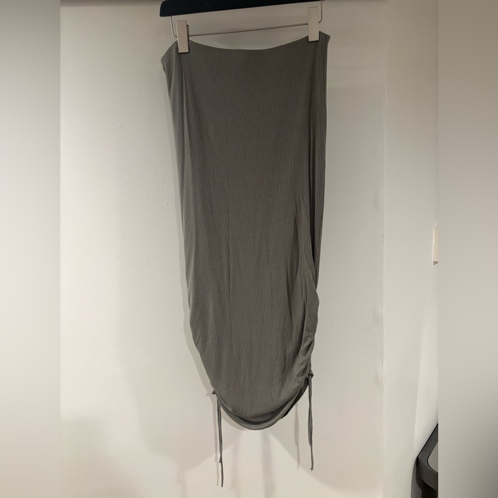 Ripe ribbed maternity skirt size L